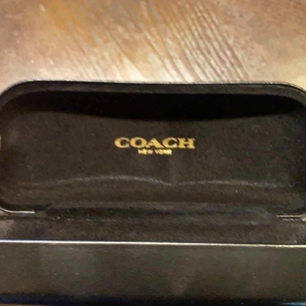 Coach Eyeglass case w/unopened cloth - Picture 3 of 3